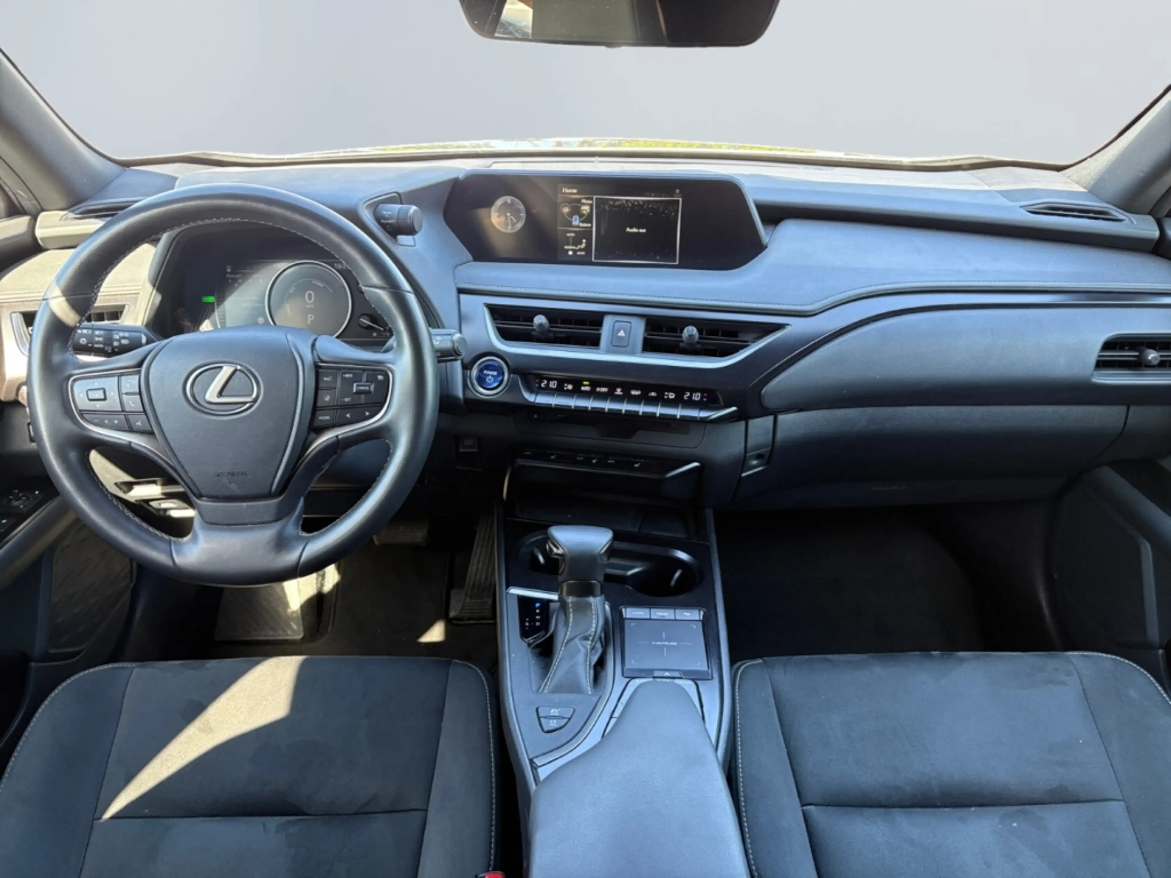 Lexus UX 250h Style Edition *Bi-LED*ACC*CAM*SHZ*CarPlay* — photo 11