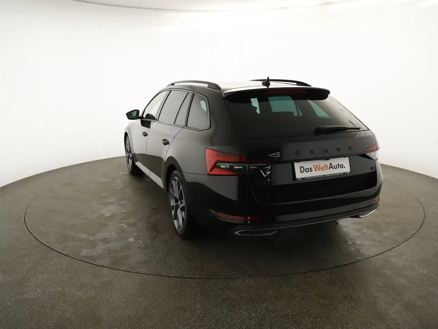 Skoda Superb SPORTLINE TSI ACT Schwarz - 2