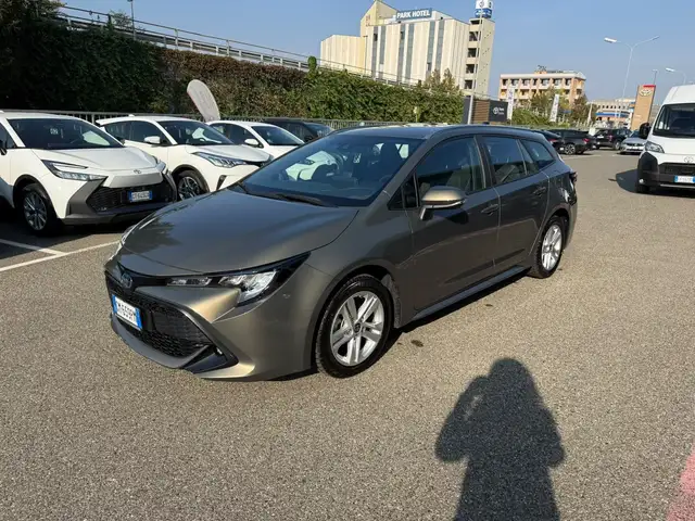 Toyota Corolla Corolla Touring Sports 1.8h Active auto       IVA ESPOSTA COMPRESA