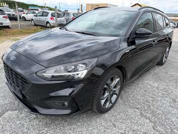 ST-Line Hybrid Netto: 5.500 LED,NAVI,SHZ