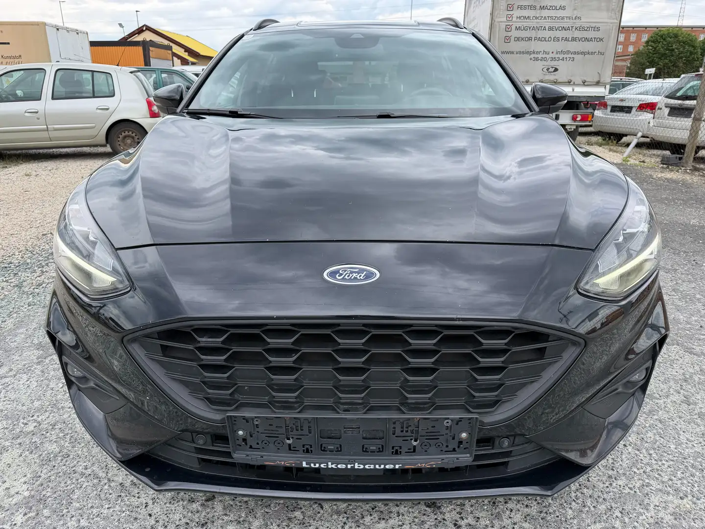 Ford Focus ST-Line Hybrid Netto: 5.999 LED,NAVI,SHZ Schwarz - 2