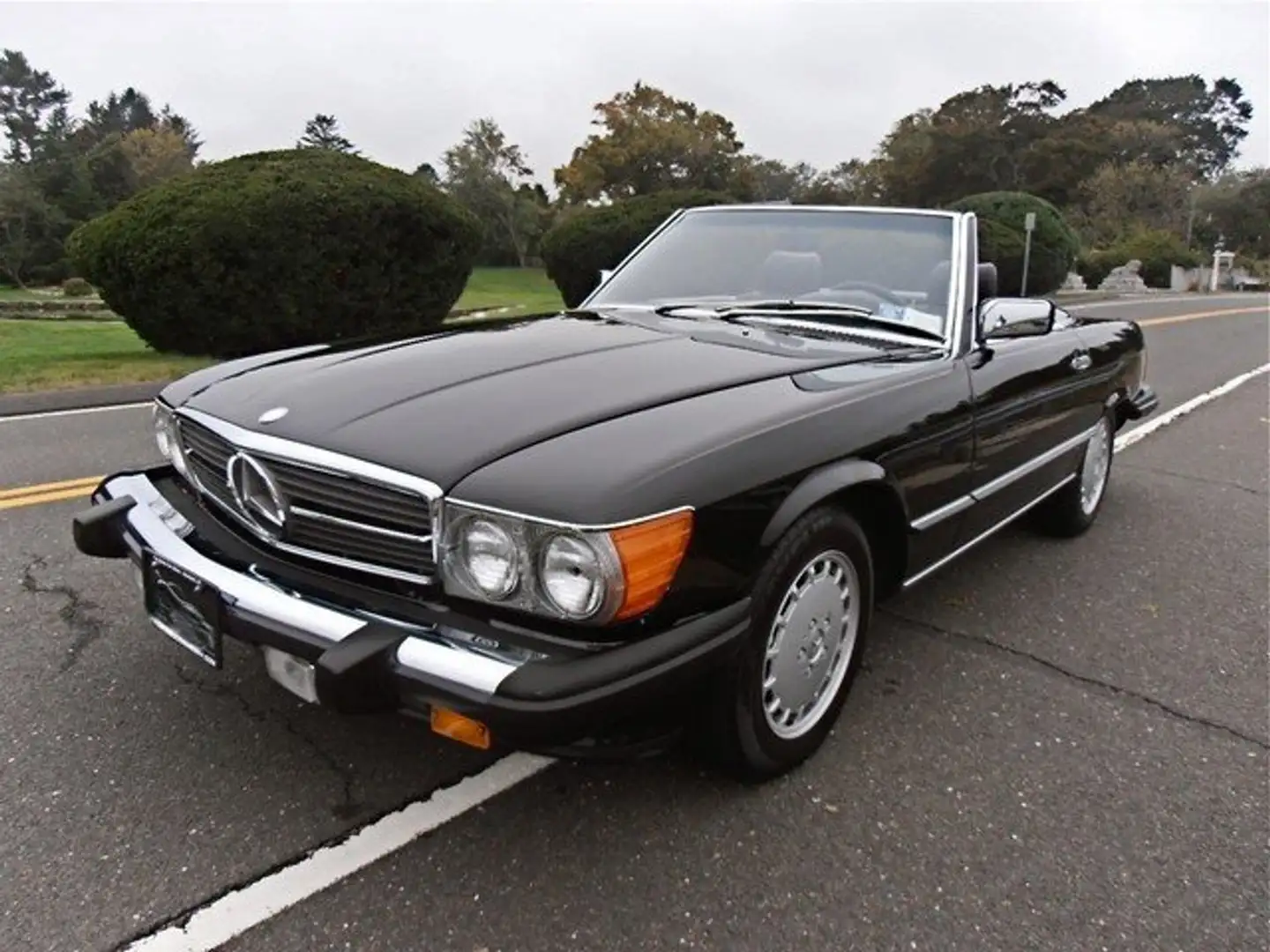 Mercedes-Benz SL 560 R 107 Grigio - 1