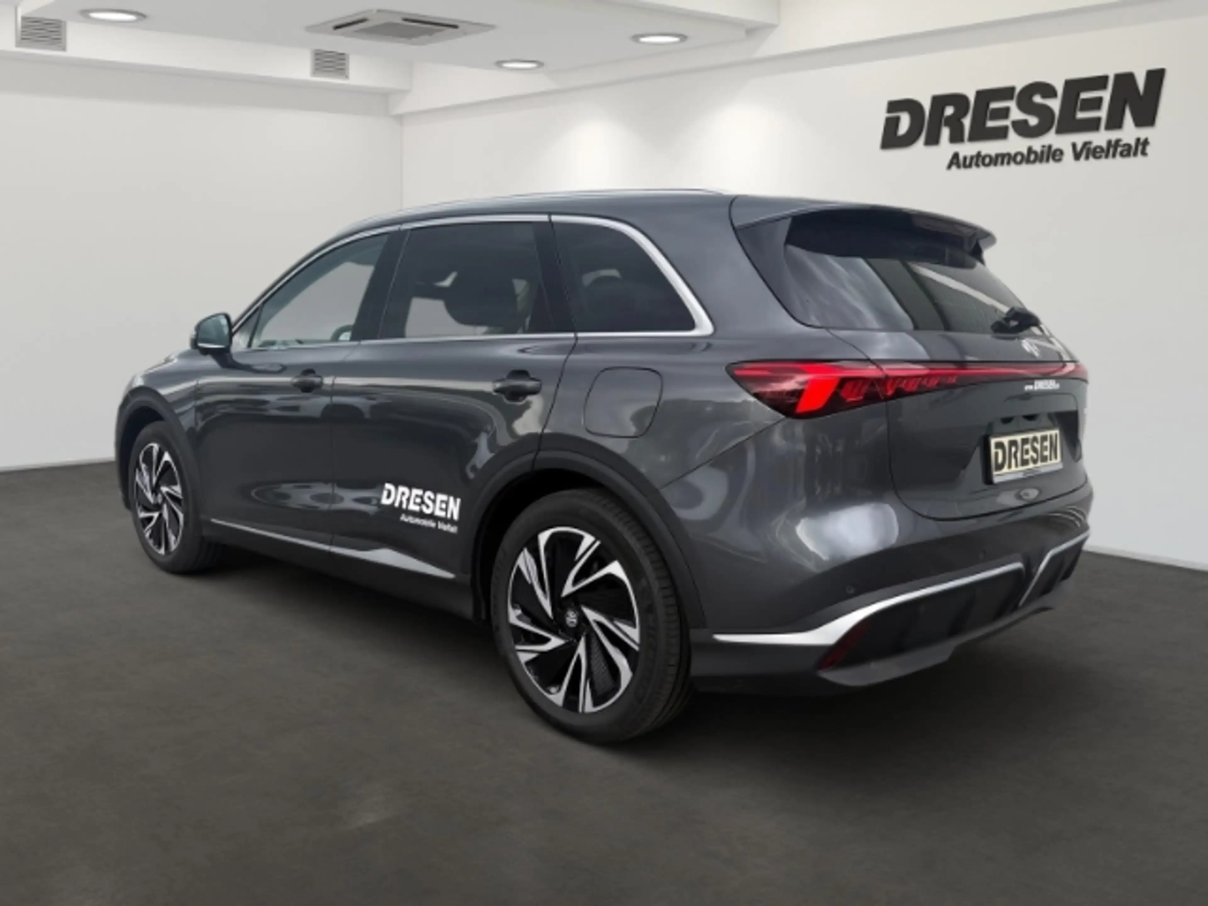 MG Luxury EV AWD LUX HUD+El. Panodach+Navi+Leder+Digi — photo 4