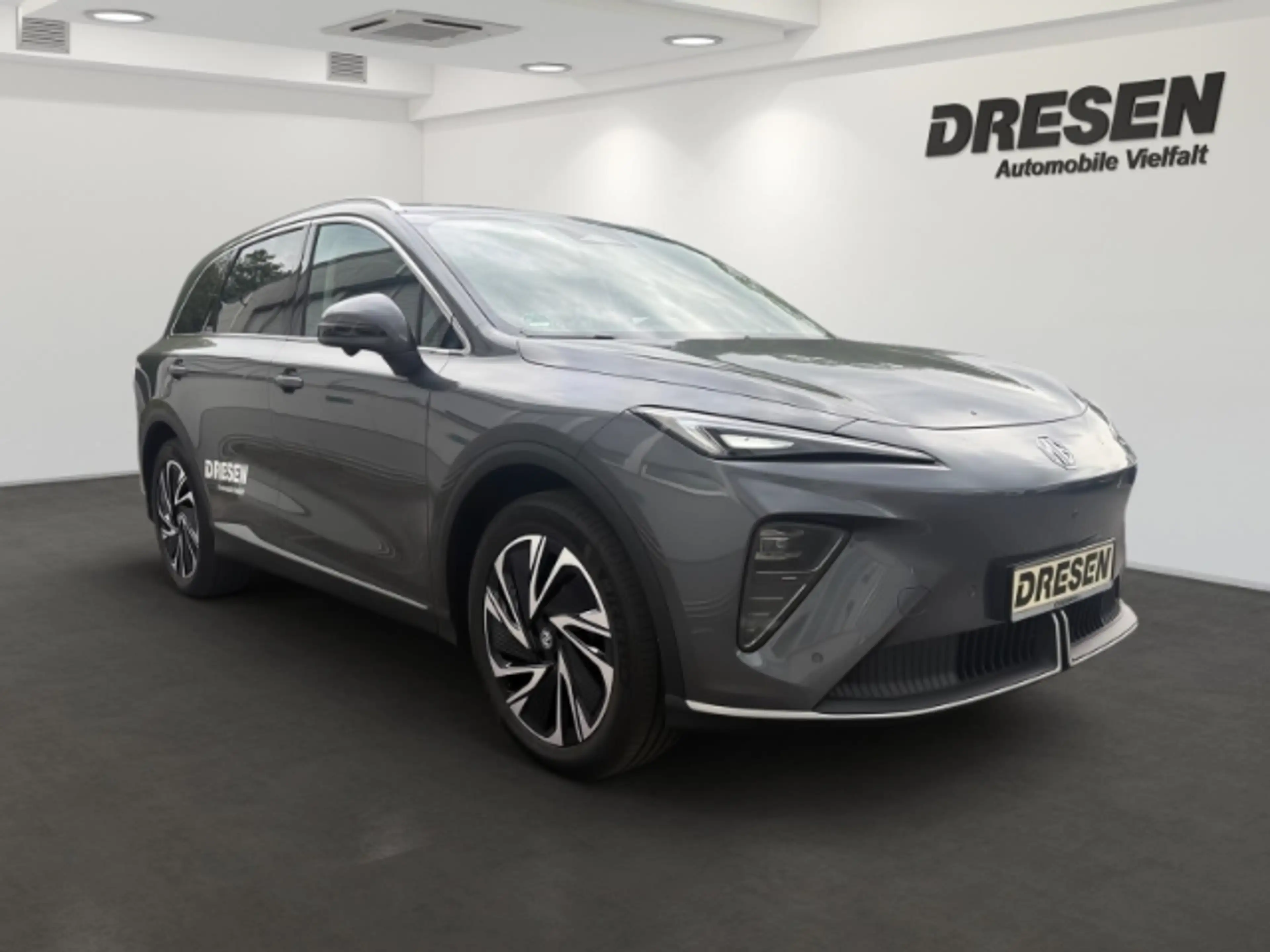 MG Luxury EV AWD LUX HUD+El. Panodach+Navi+Leder+Digi — photo 2
