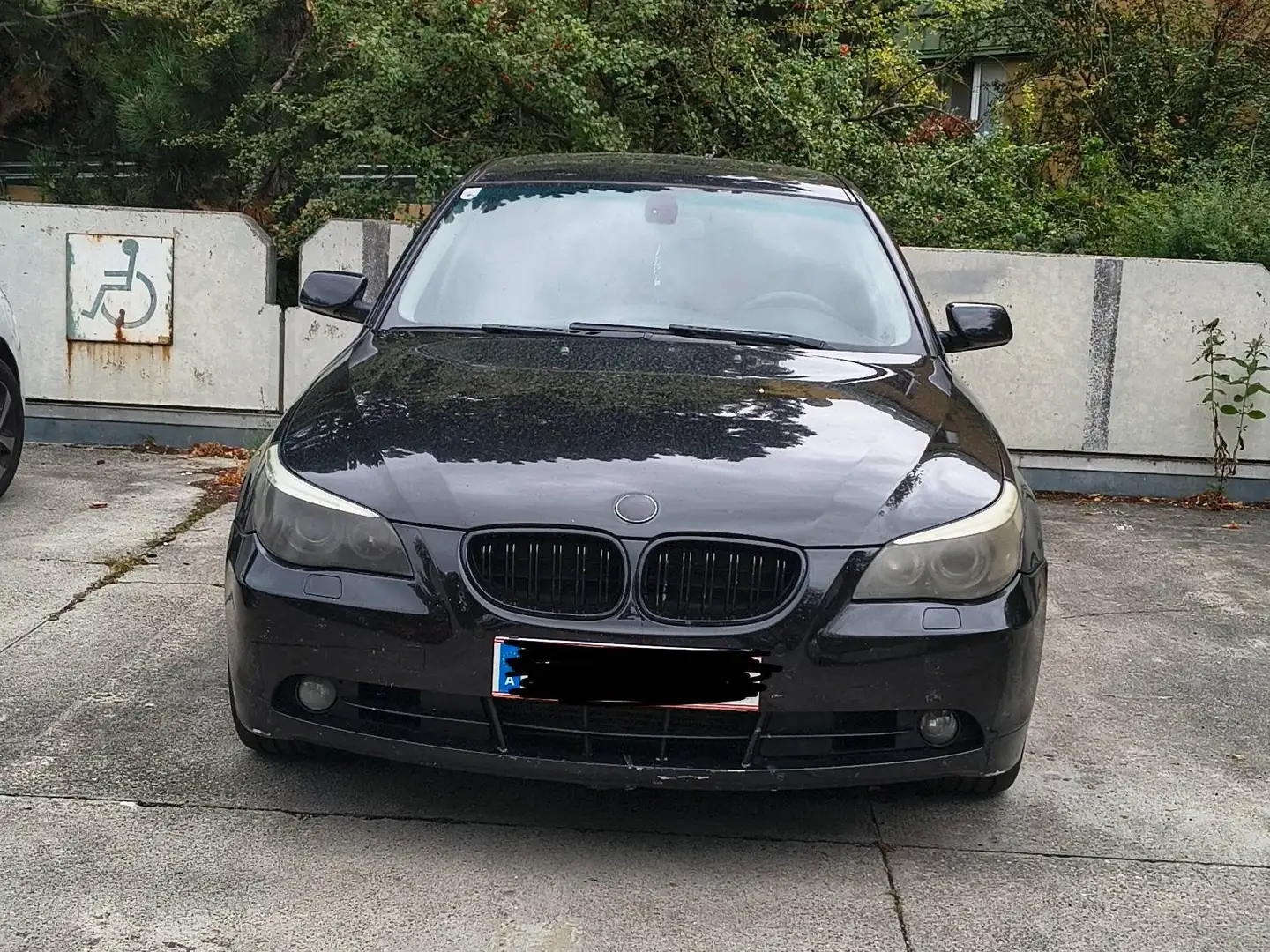 BMW 530 530d Aut. Schwarz - 1