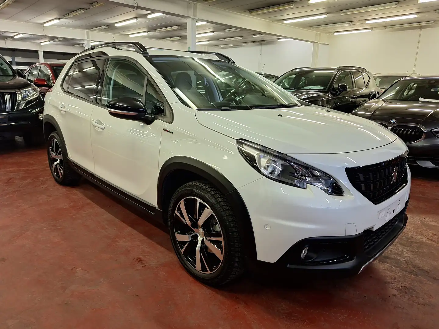 Peugeot 2008 1.2 PureTech GT Line S Blanc - 2
