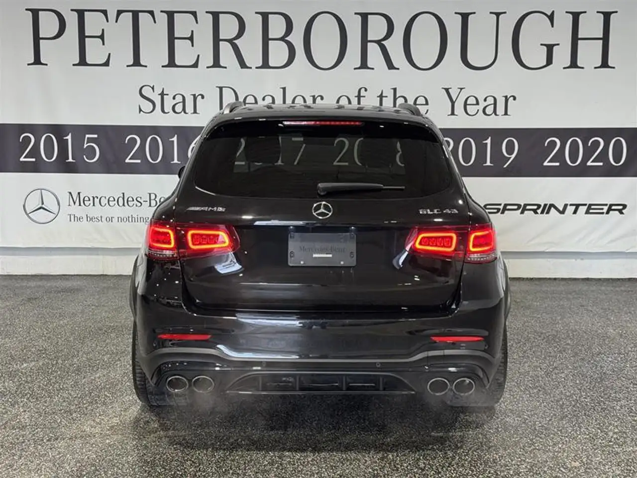 Mercedes-Benz GLC снимка Mercedes-Benz GLC