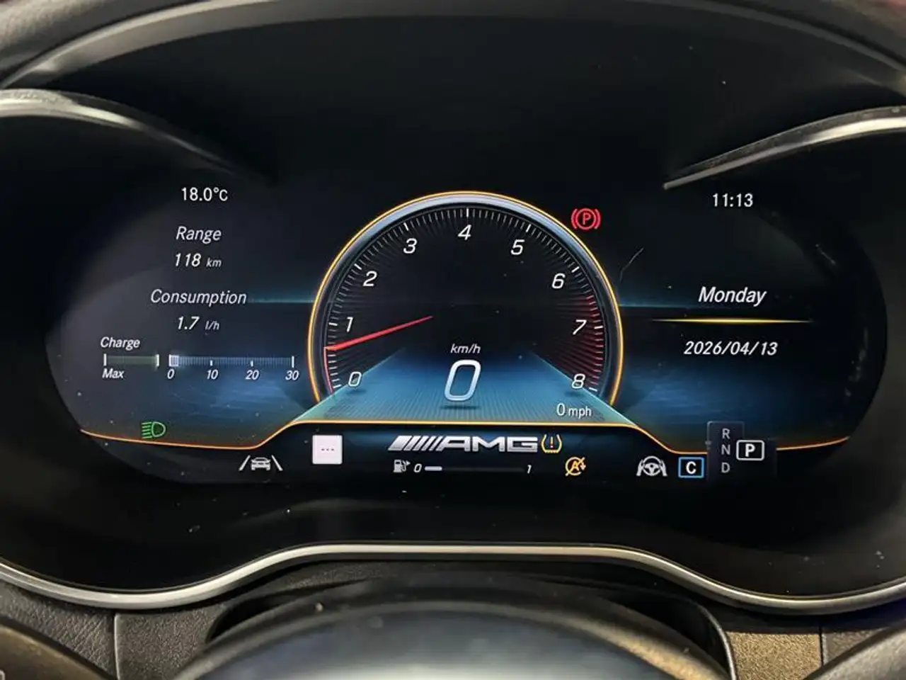 Mercedes-Benz GLC снимка Mercedes-Benz GLC