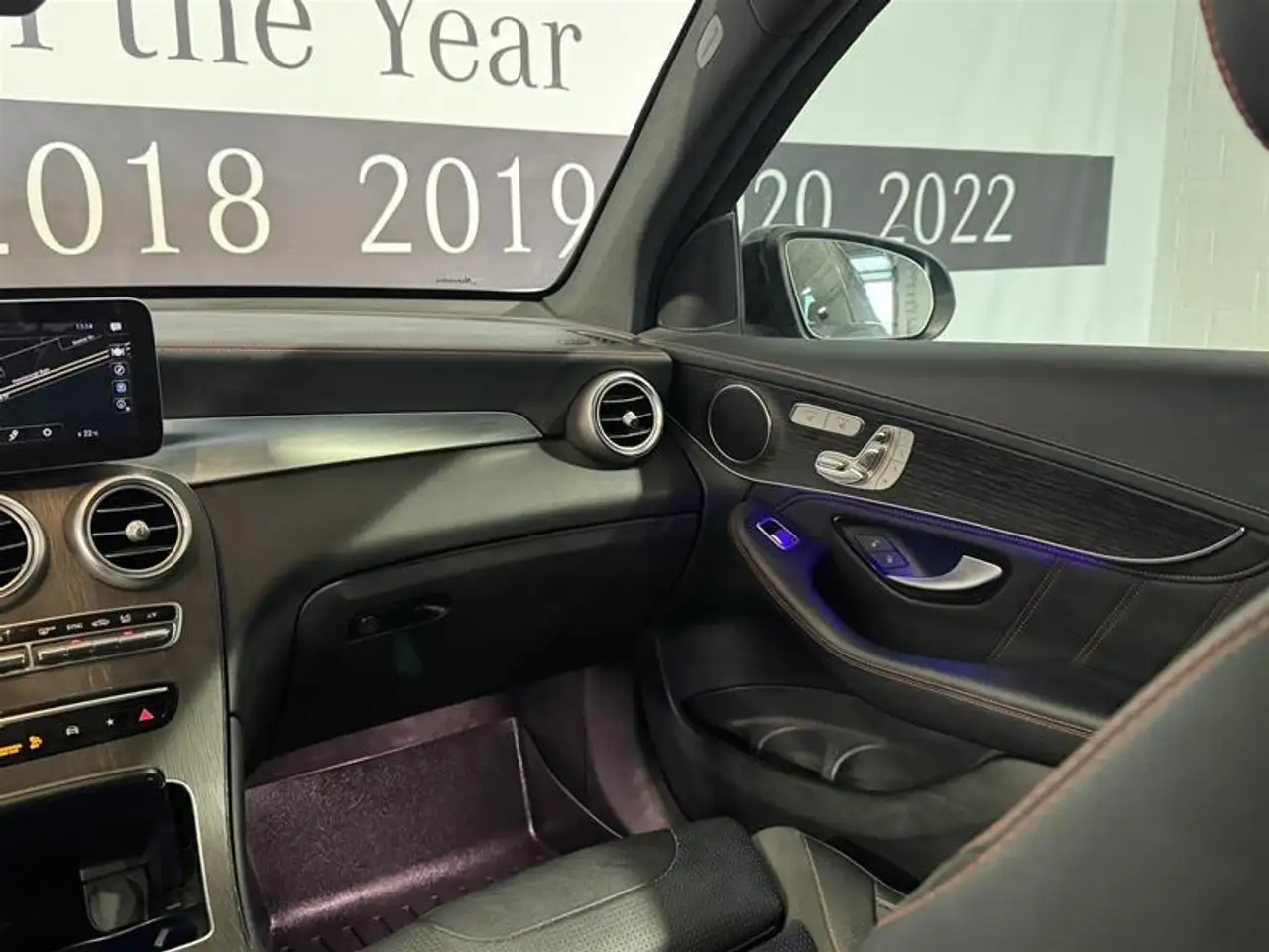 Mercedes-Benz GLC снимка Mercedes-Benz GLC