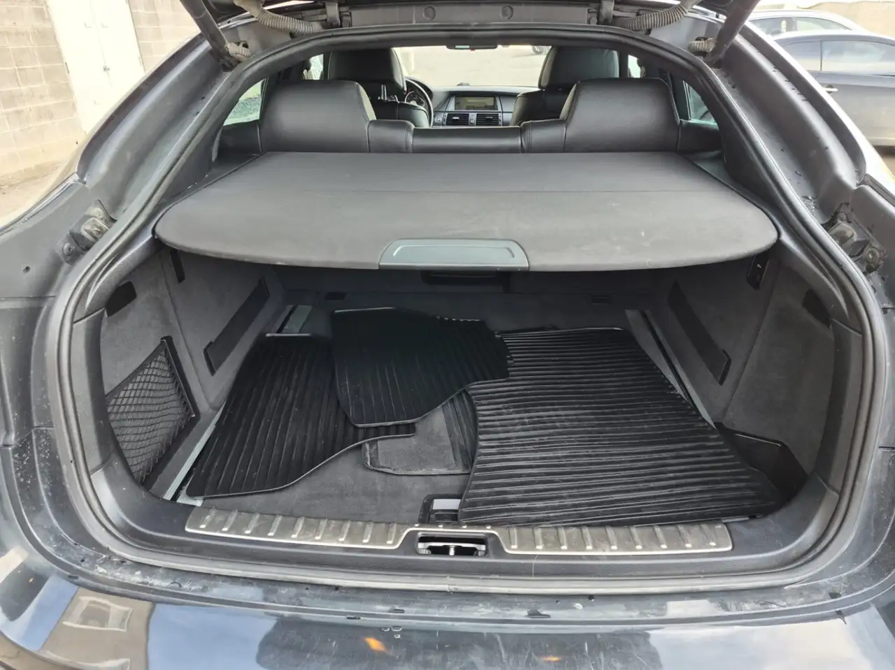 BMW X6 снимка BMW X6