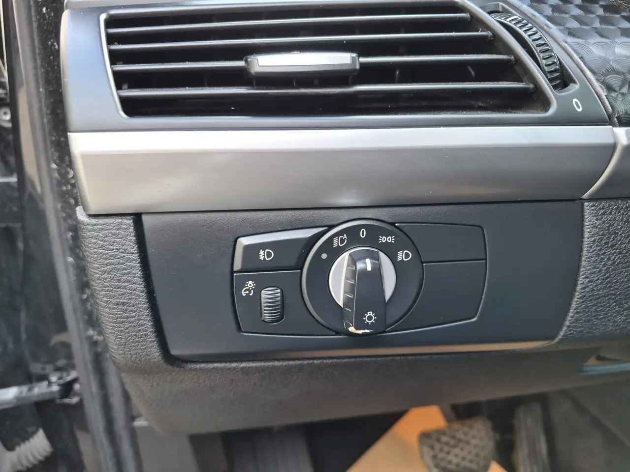 BMW X6 снимка BMW X6