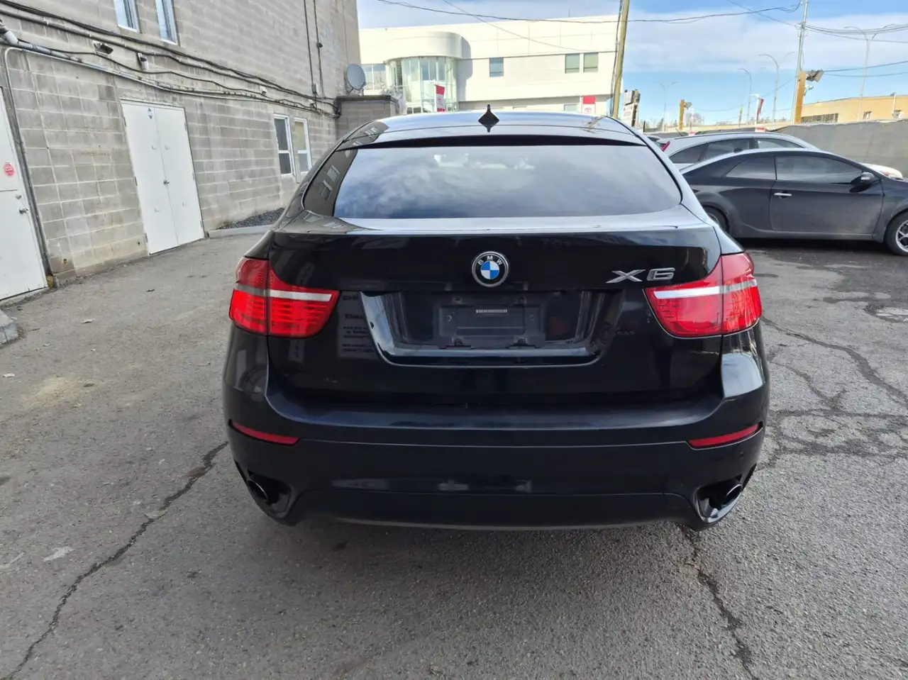 BMW X6 снимка BMW X6