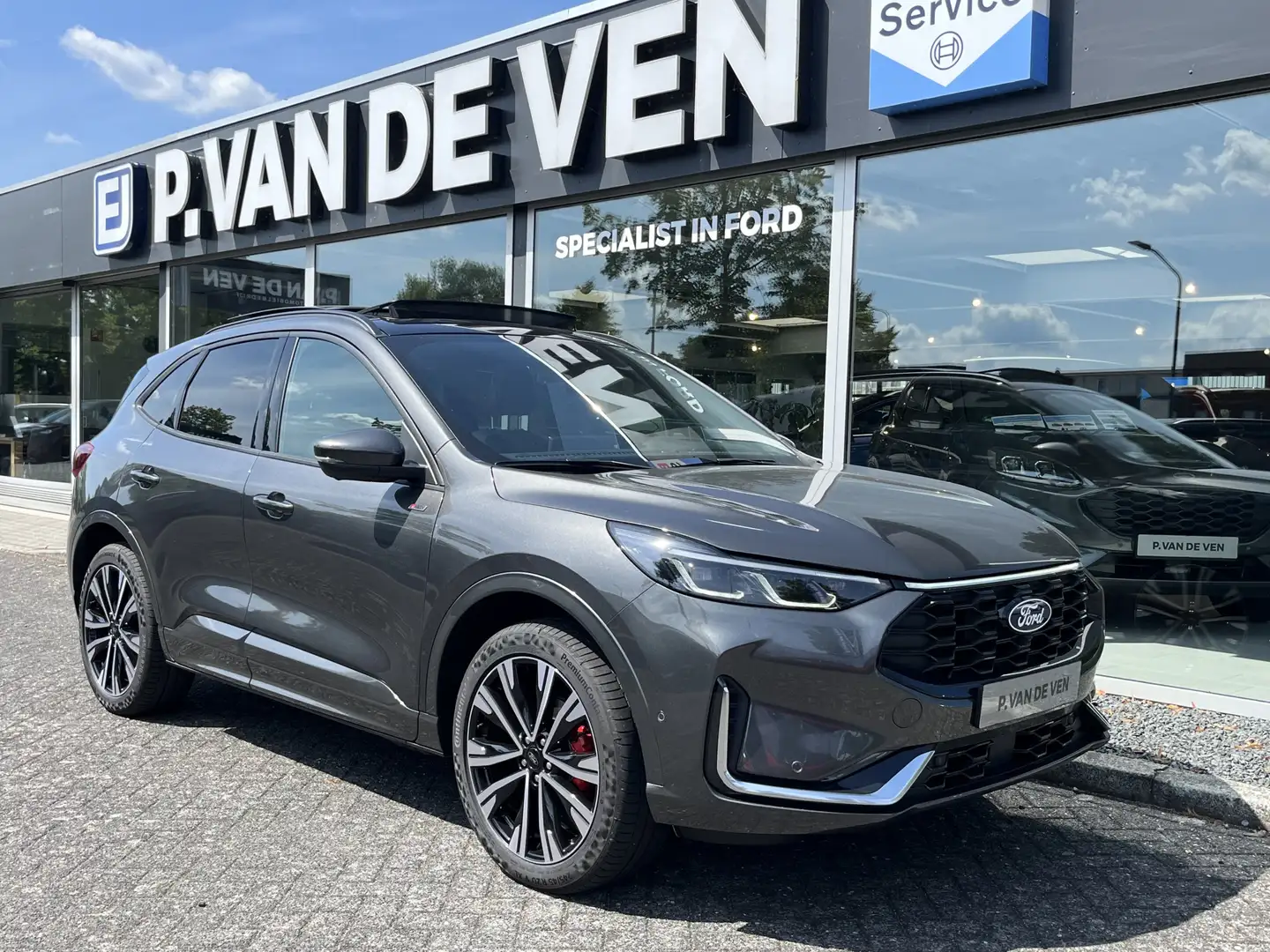 Ford Kuga 2.5 PHEV ST-Line X 225pk/165kW e-CVT Automaat | 5 Grijs - 1