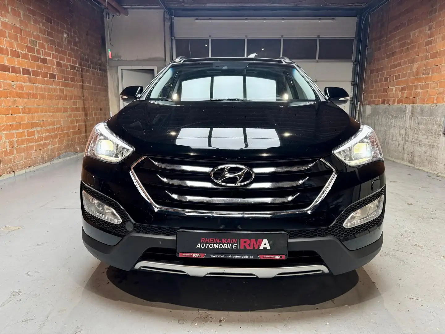 Hyundai SANTA FE Premium 4WD 2.2 CRDi+KAMERA+KLIMA+NAVI Schwarz - 2
