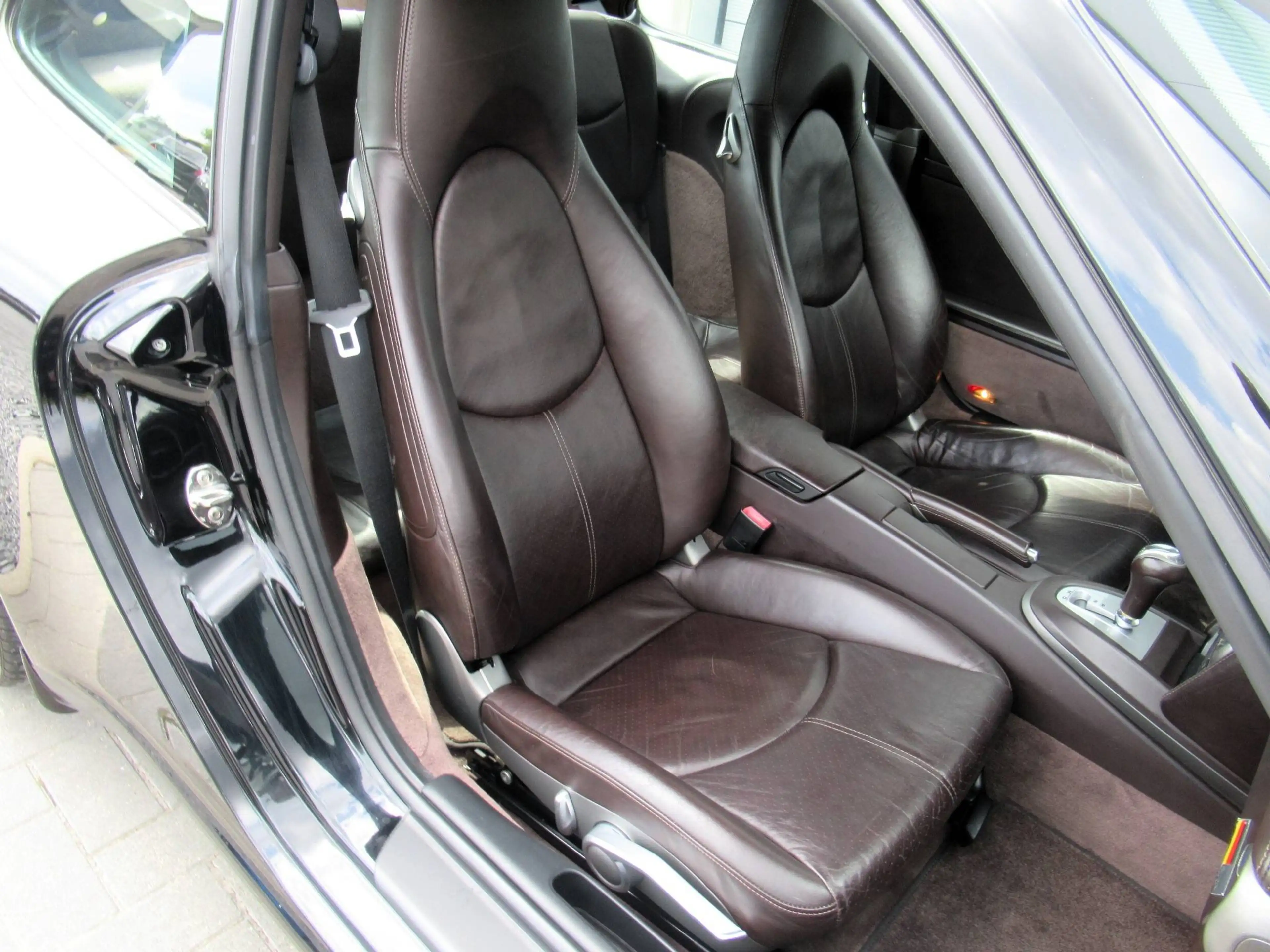 Porsche 997 3.6i Tiptronic / € 36.990 netto / GT3-Look / ... — photo 12