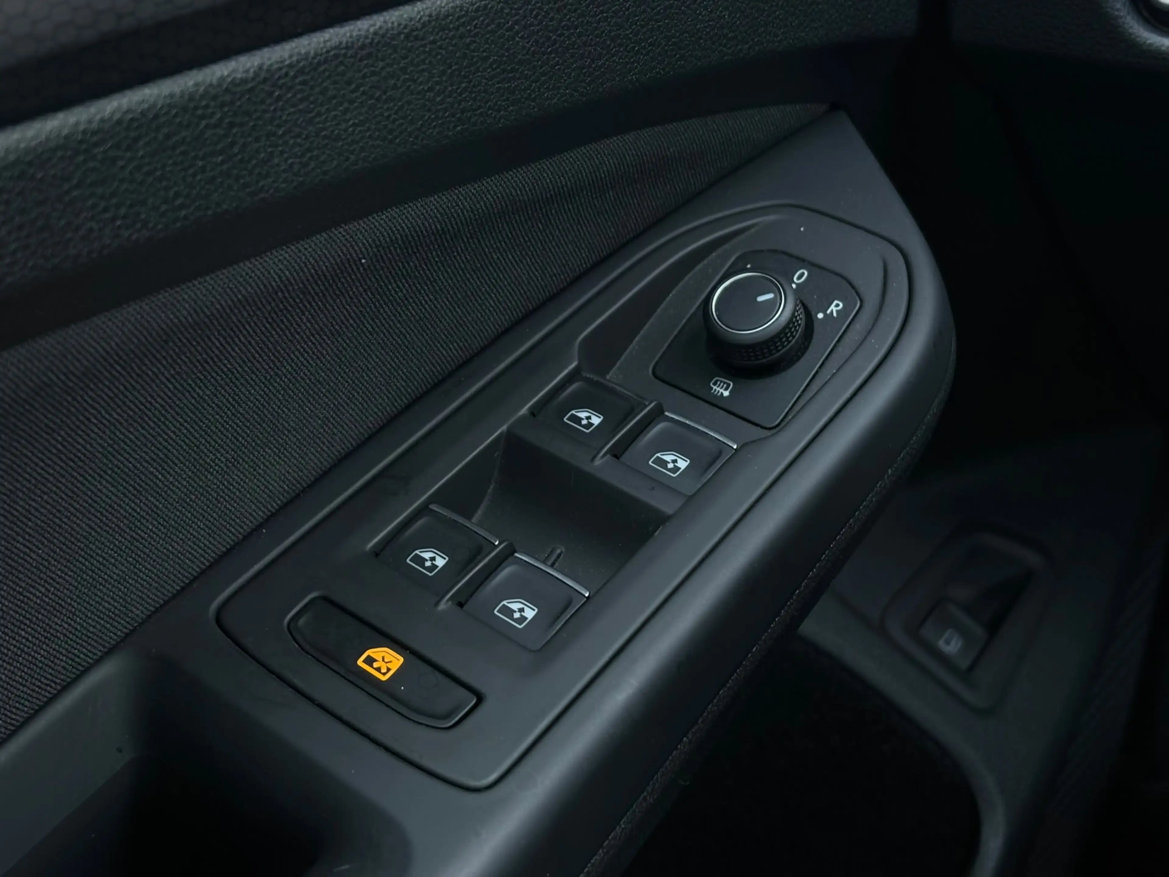 Volkswagen Golf GTE 1.4 eHybrid 245 pk 6-DSG | Apple Carplay | Cruise — photo 17