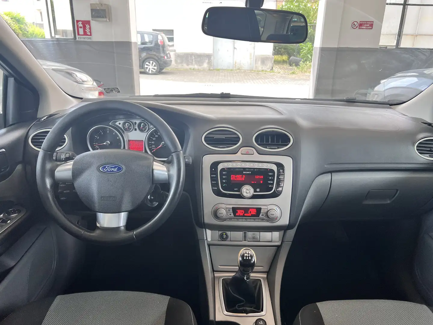 Ford Focus Style Wagon 1.6 Ikon Gpl 115cv UNICO PROPRIETARIO Silber - 2