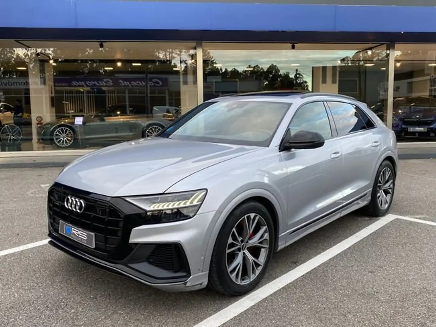 Audi Q8 Black Line 50 TDI quattro Gris - 2