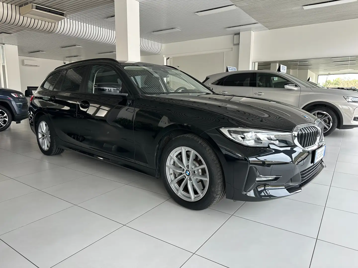 BMW 330 e Touring xdrive Business Advantage auto FULL OPT Nero - 1