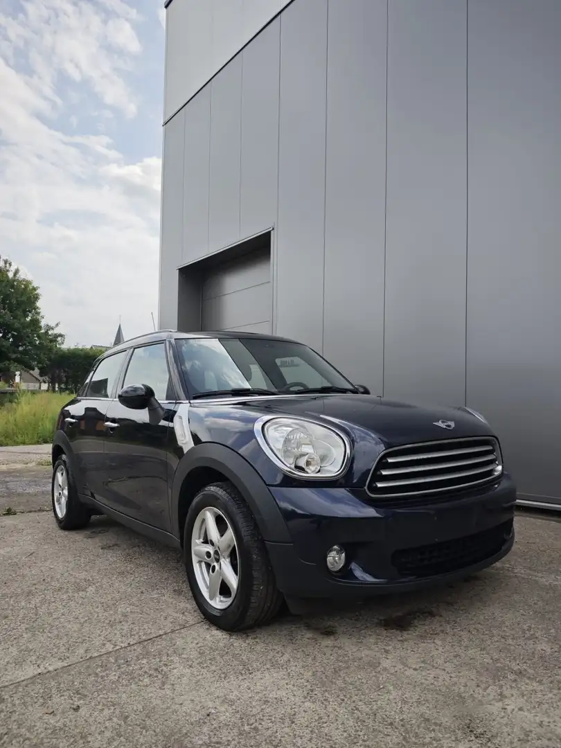 MINI Cooper Countryman Modrá - 1