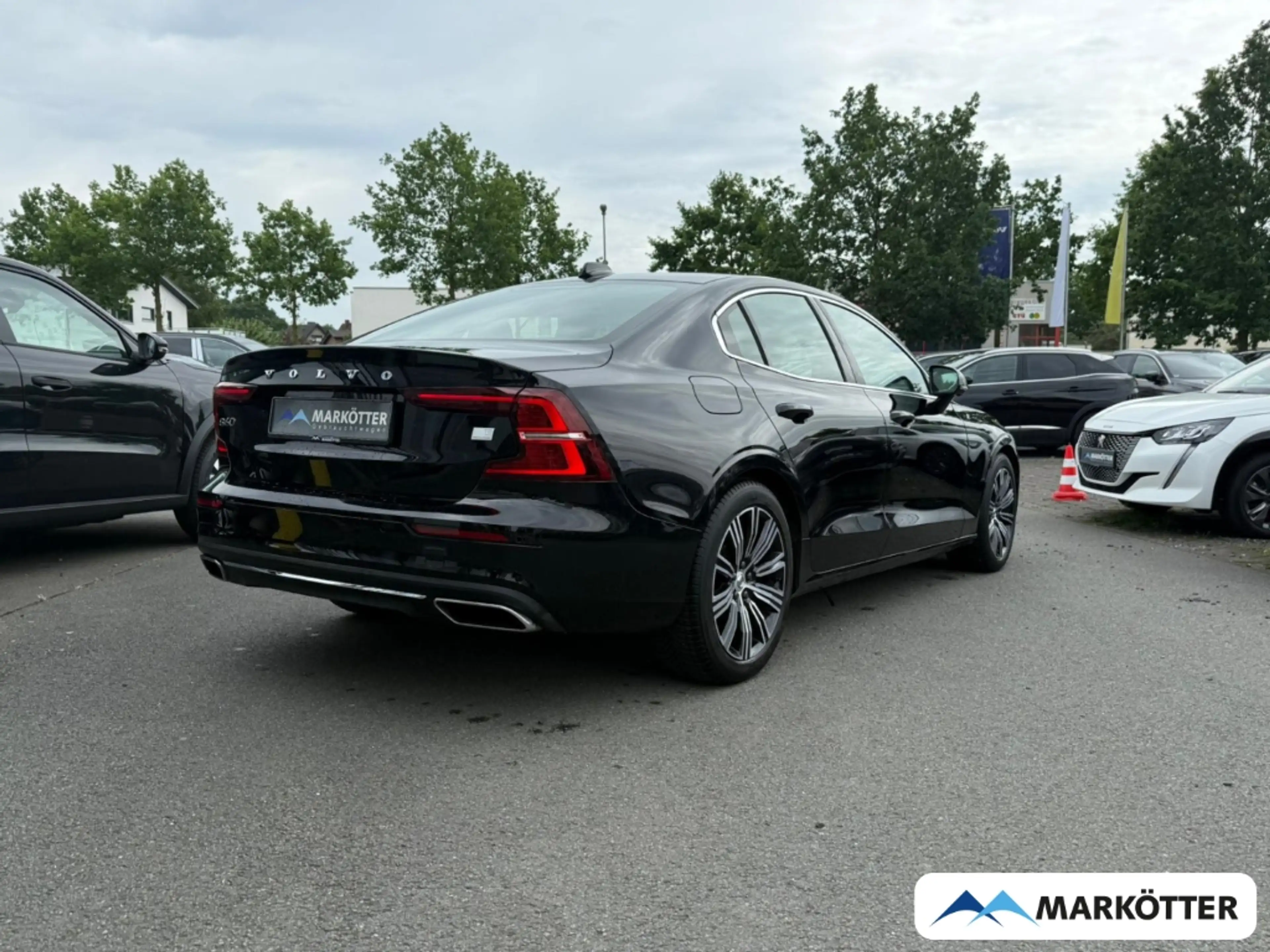 Volvo S60 T8 AWD Inscription Recharge ACC/BLIS/360° — photo 2
