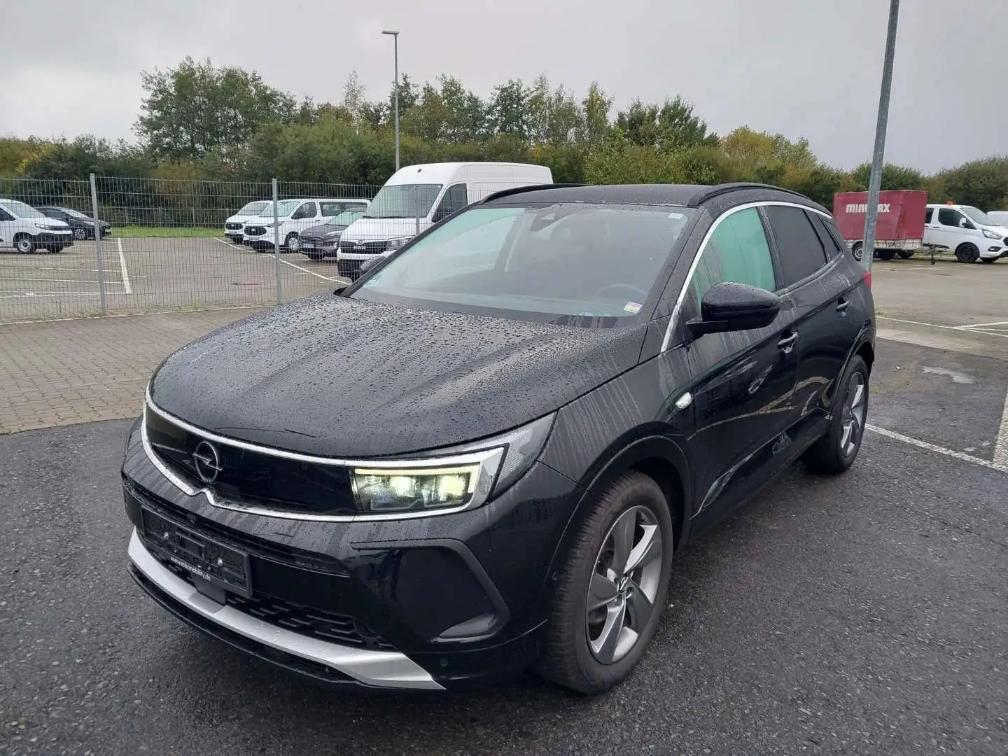 Opel Grandland X Grandland 1.5CDTI Ultimate AUTOMATIK*LED*NAVI* Noir - 1