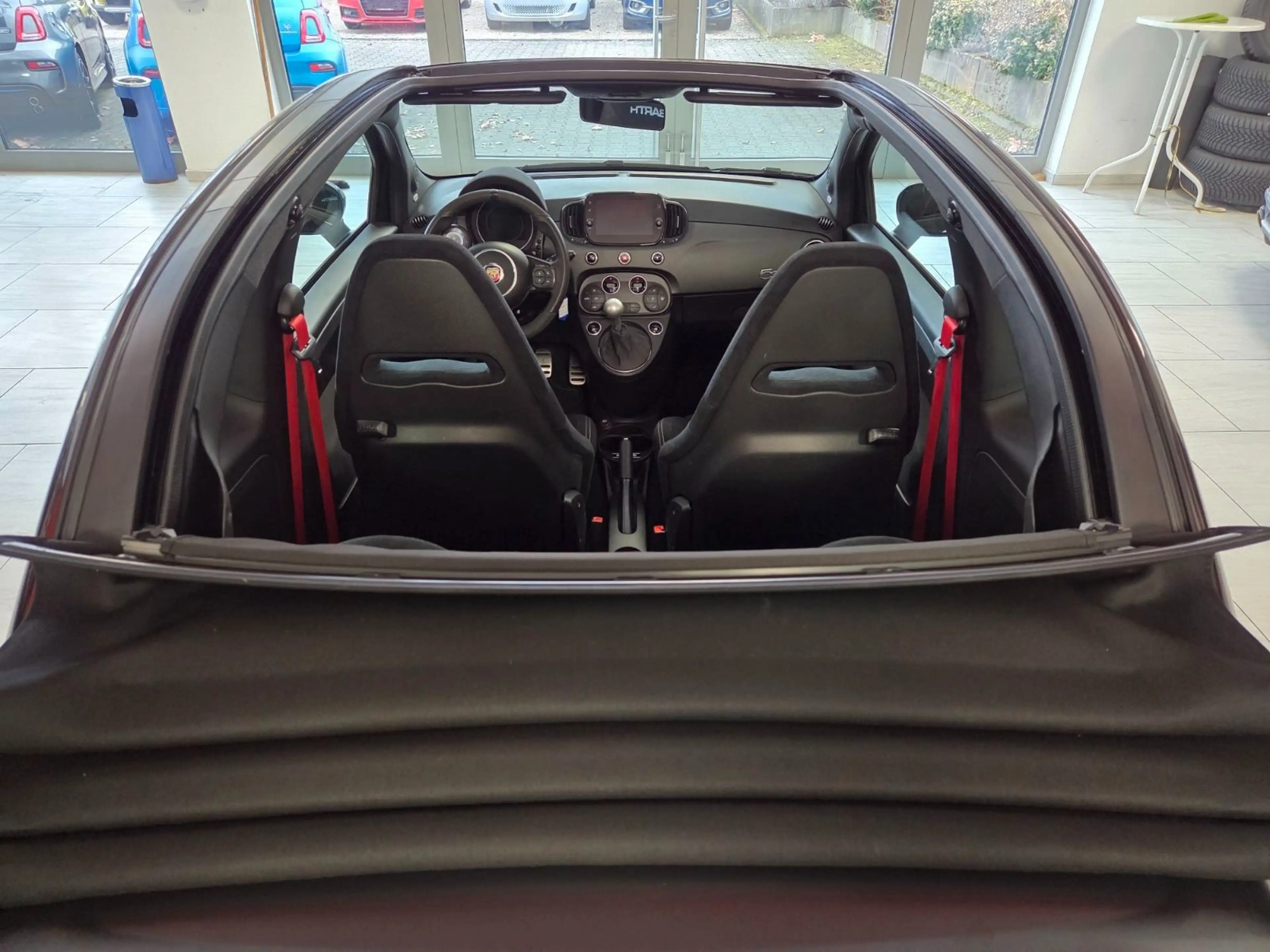 Abarth 695C 1.4 T-Jet*Xenon+Beats+Navi+Sabelt+Rec.Monza — photo 13