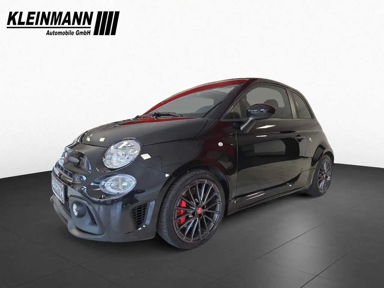 Abarth 695C 2023