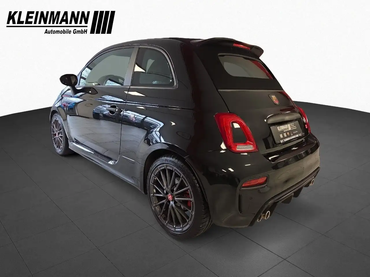 Abarth 695C 2023 — фото 7