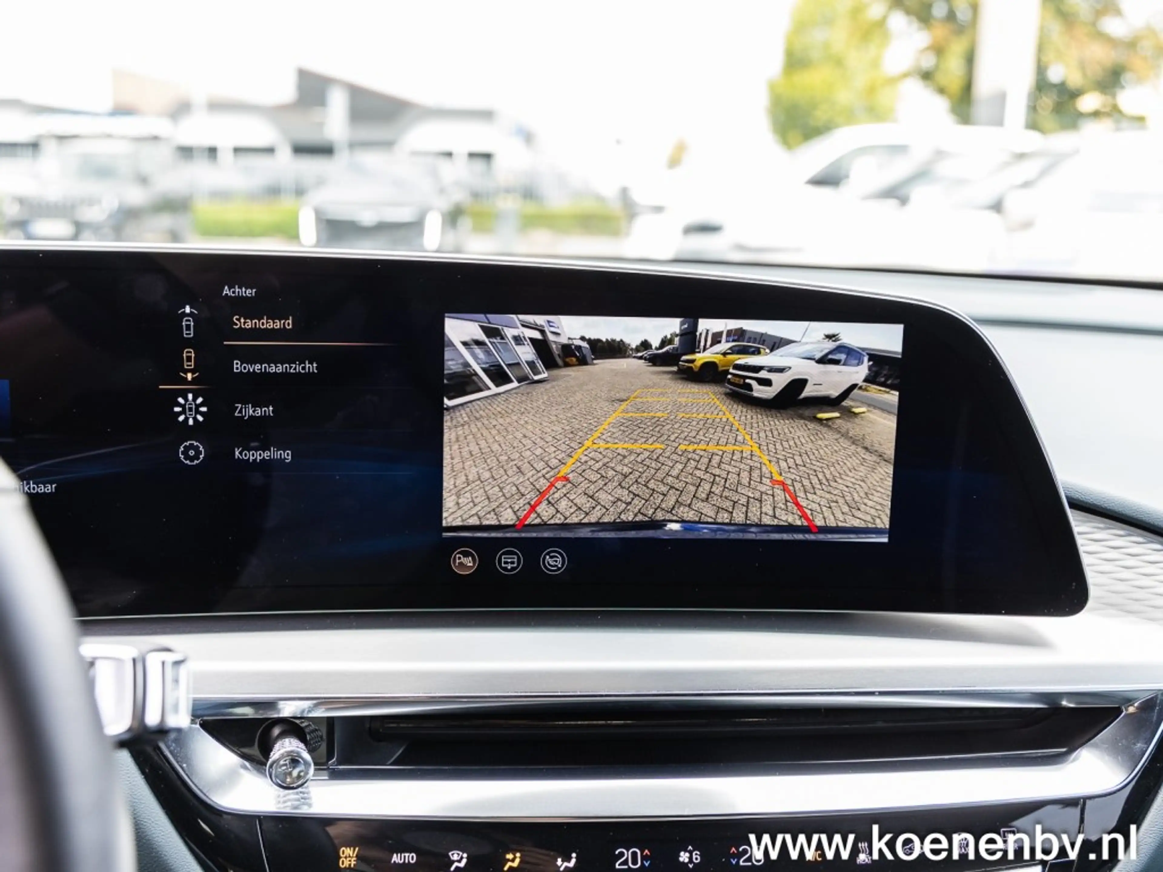 Cadillac Lyriq Luxury Level 3 600 E4 AWD 528PK EV/ 530 KM WLTP Ac — photo 30