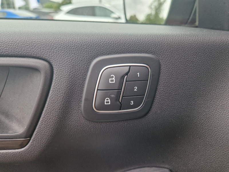 Ford Kuga 2.5 PHEV Vignale 29200 KM | Lederen bekleding | Wi — photo 8