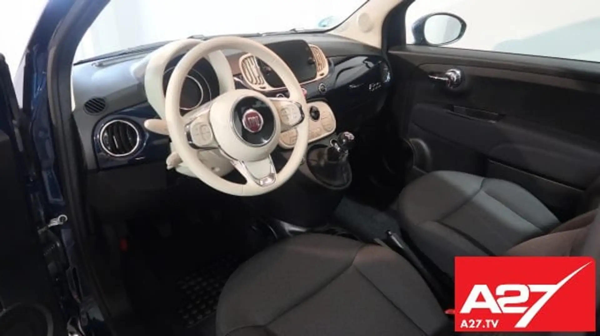 Fiat 500 1.0 Hybrid Dolcevita #CARPLAY#PANO#SENSORI# Azul - 2