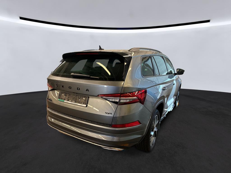 Skoda Kodiaq 2.0 TDI DSG Sportline 4x4 PANO*AHK*ACC*RFK — photo 3