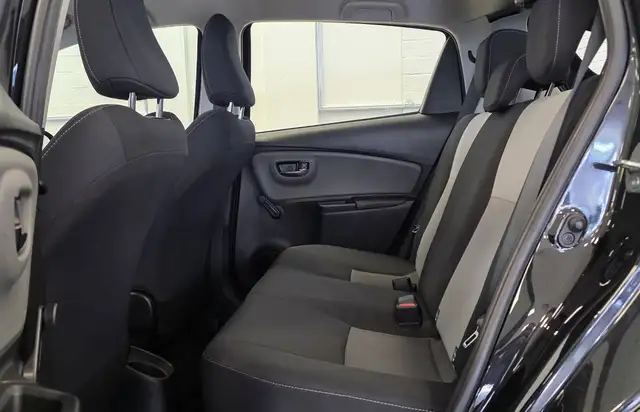 Toyota Yaris view 11