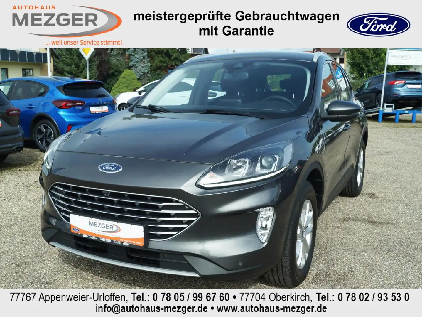 Ford Kuga Plug-In Hybrid Titanium Grau - 1