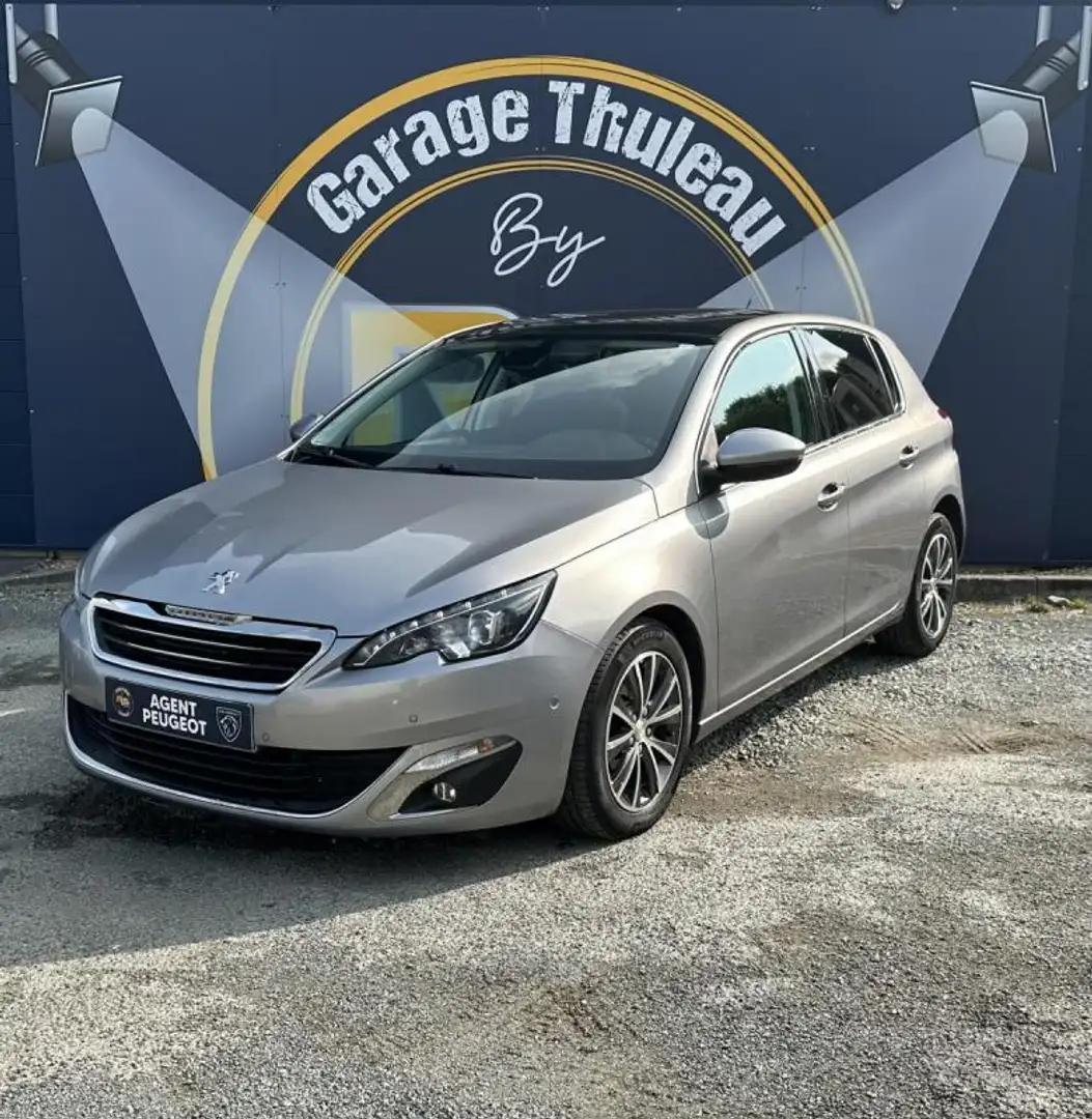 Peugeot 308 II 1.2 Puretech 110 S&amp;S Allure - 1