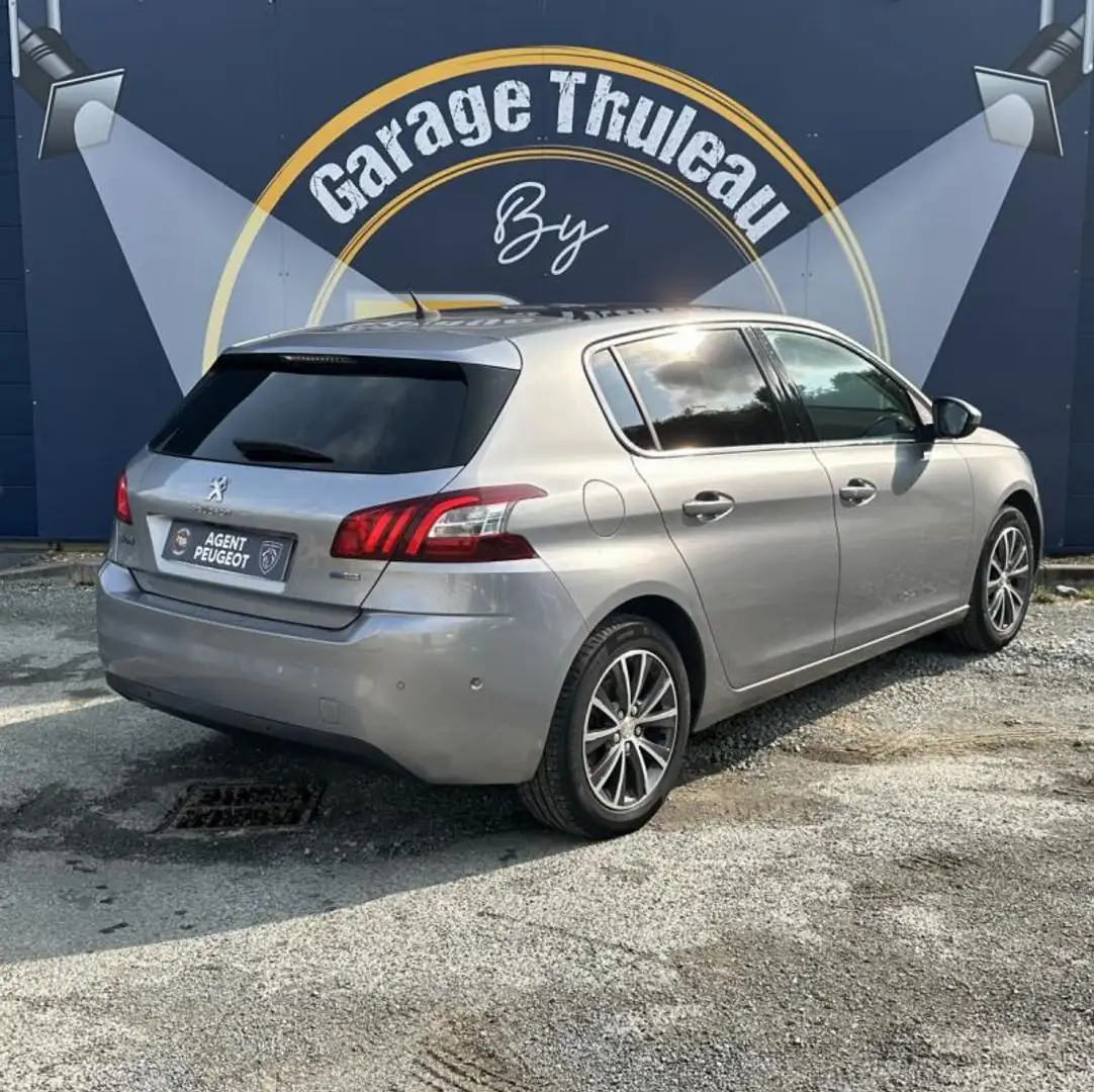Peugeot 308 II 1.2 Puretech 110 S&amp;S Allure - 2
