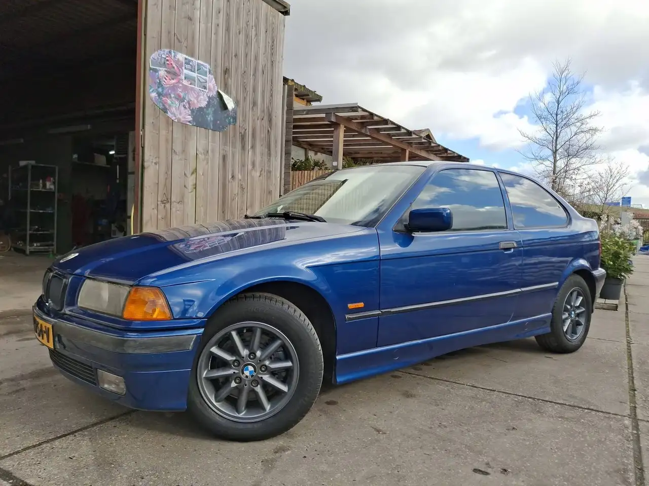 BMW 316, foto 2