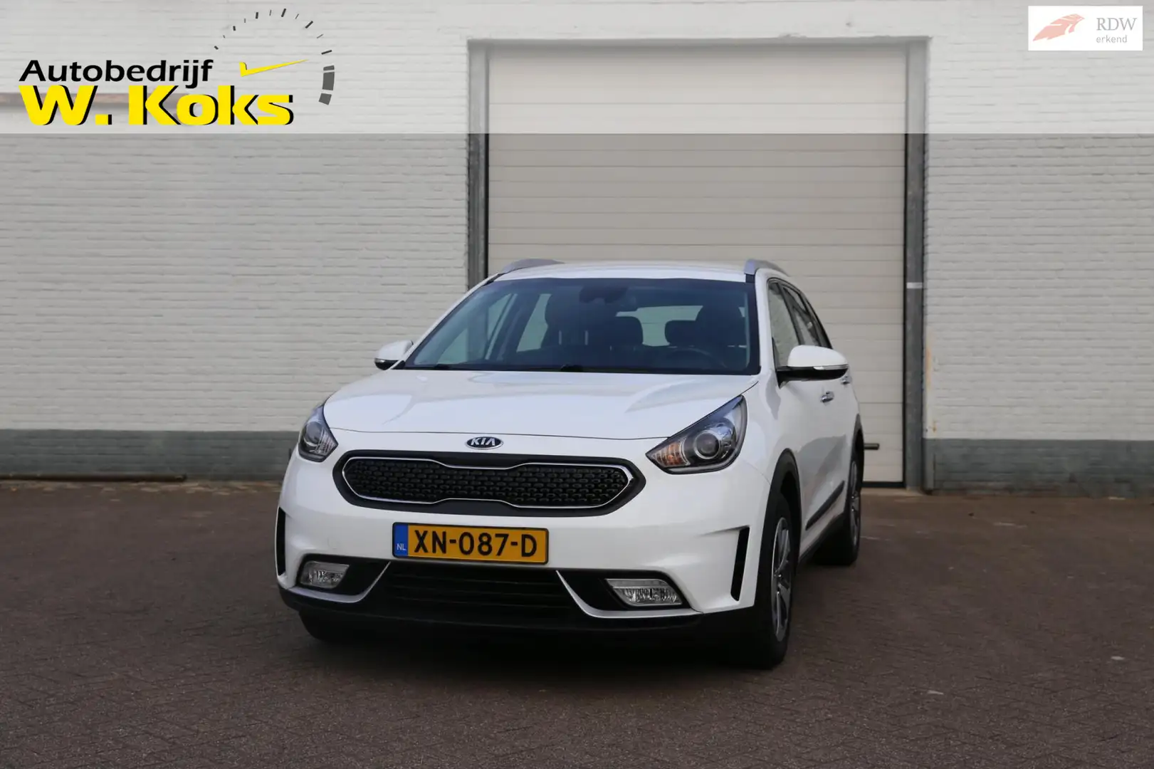 Kia Niro 1.6 GDi Hybrid DynamicLine Blanc - 1