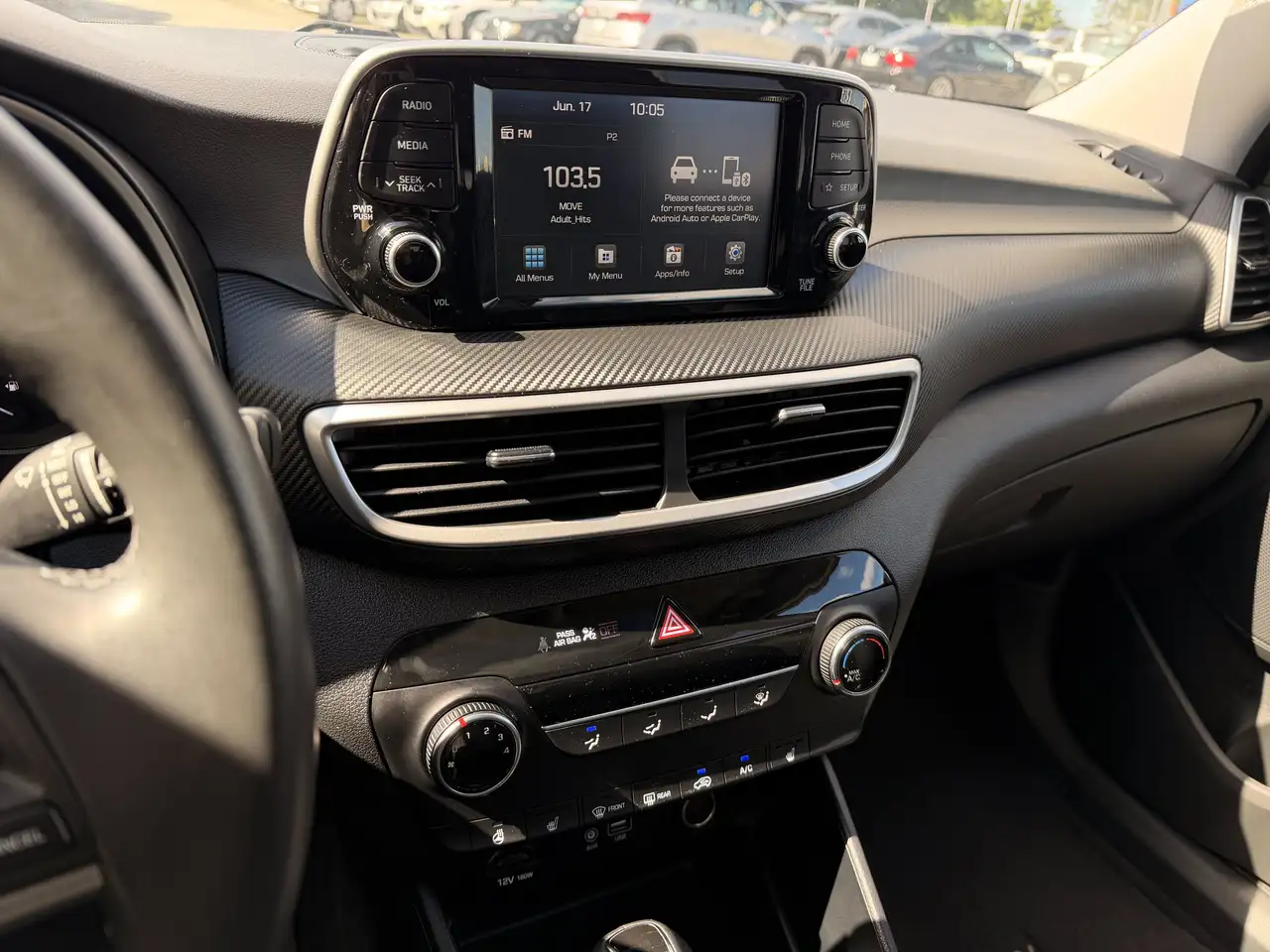 Hyundai TUCSON photo Hyundai TUCSON