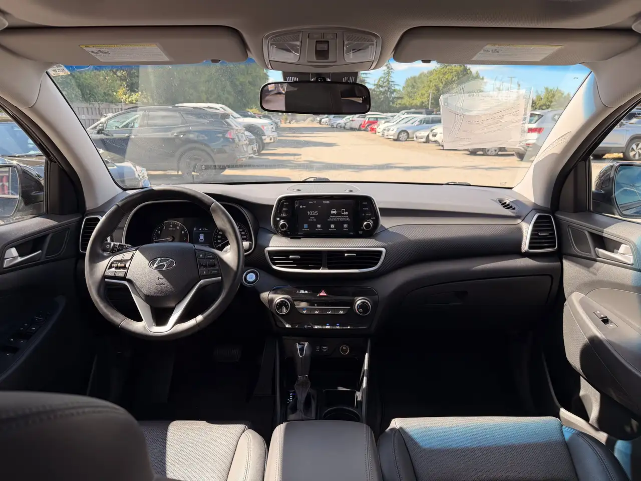 Hyundai TUCSON photo Hyundai TUCSON