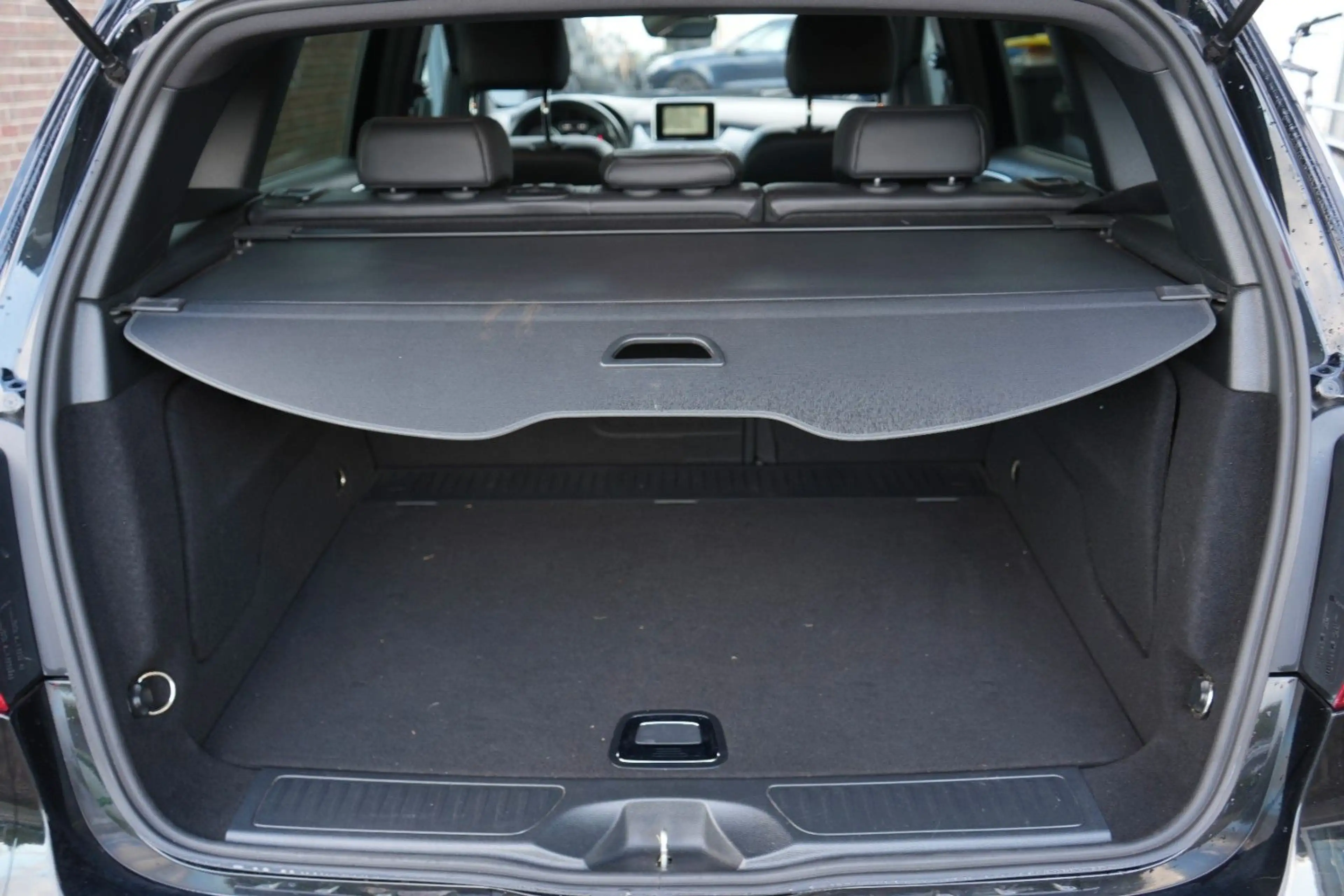 Mercedes-Benz B 180 7G-Automatik Sport-Paket *LEDER|BI-XENON* — photo 15