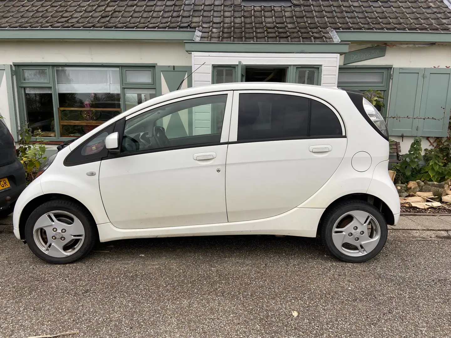 Mitsubishi I-MiEV I-MiEV 4-persoons 16 kWh - 1