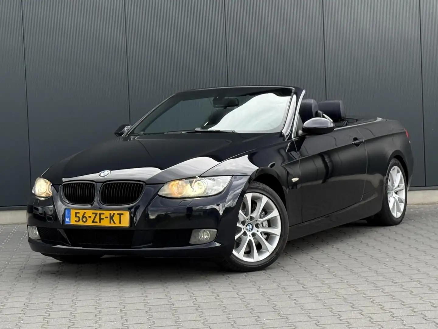 BMW 330 3-serie Cabrio 330I Individual Leder - Xenon - Nav Blauw - 1