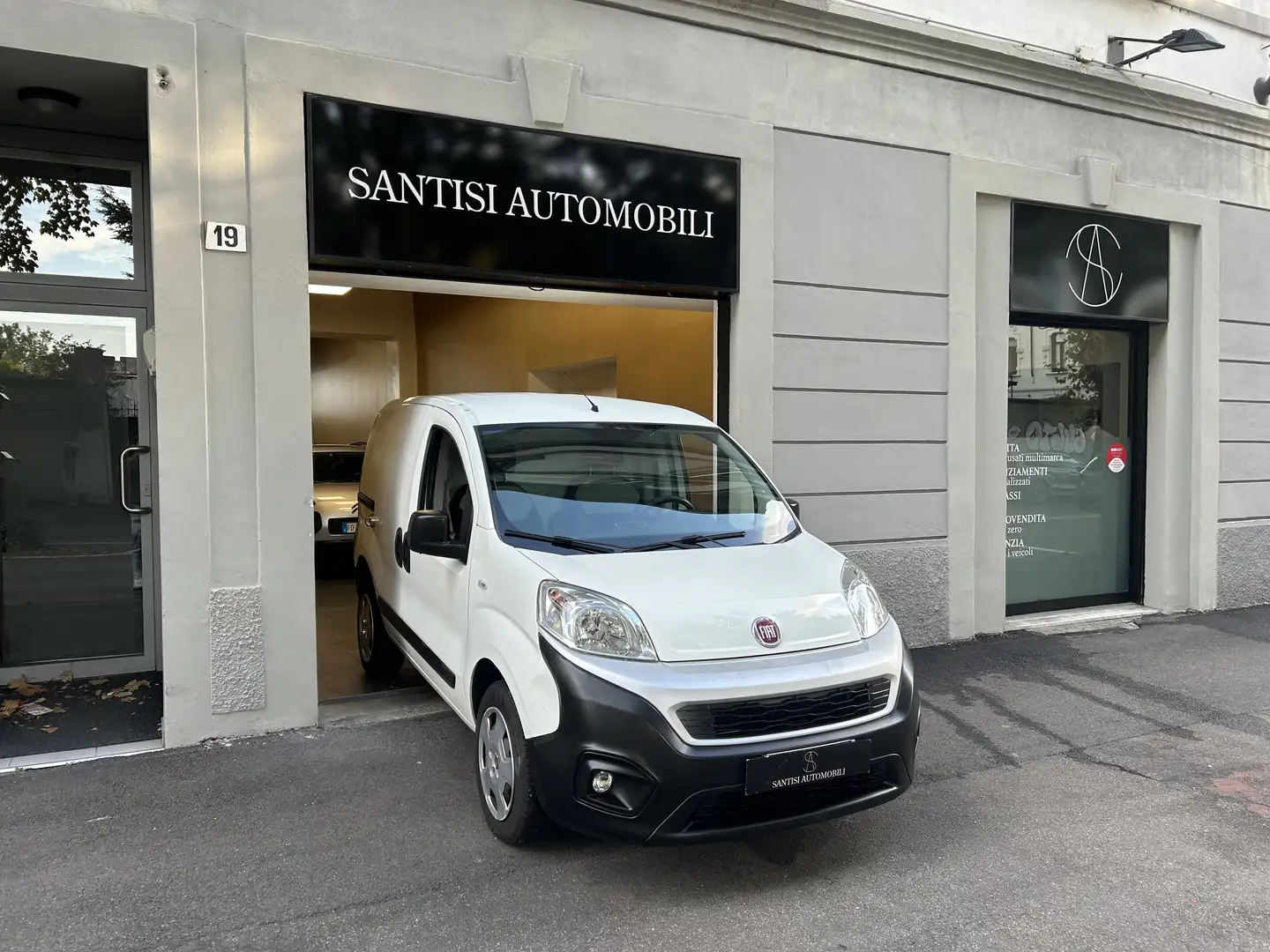 Fiat Fiorino 1.4 8v CNG 70cv CARGO SX | METANO (scad. 05/2027)! Weiß - 1