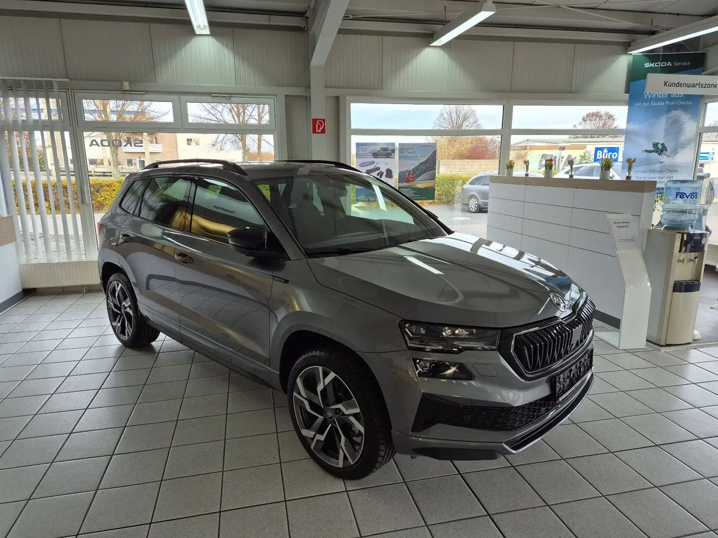 Skoda Karoq Sportline 4x4 Diesel, KAM,elHeckklappe, Gris - 2