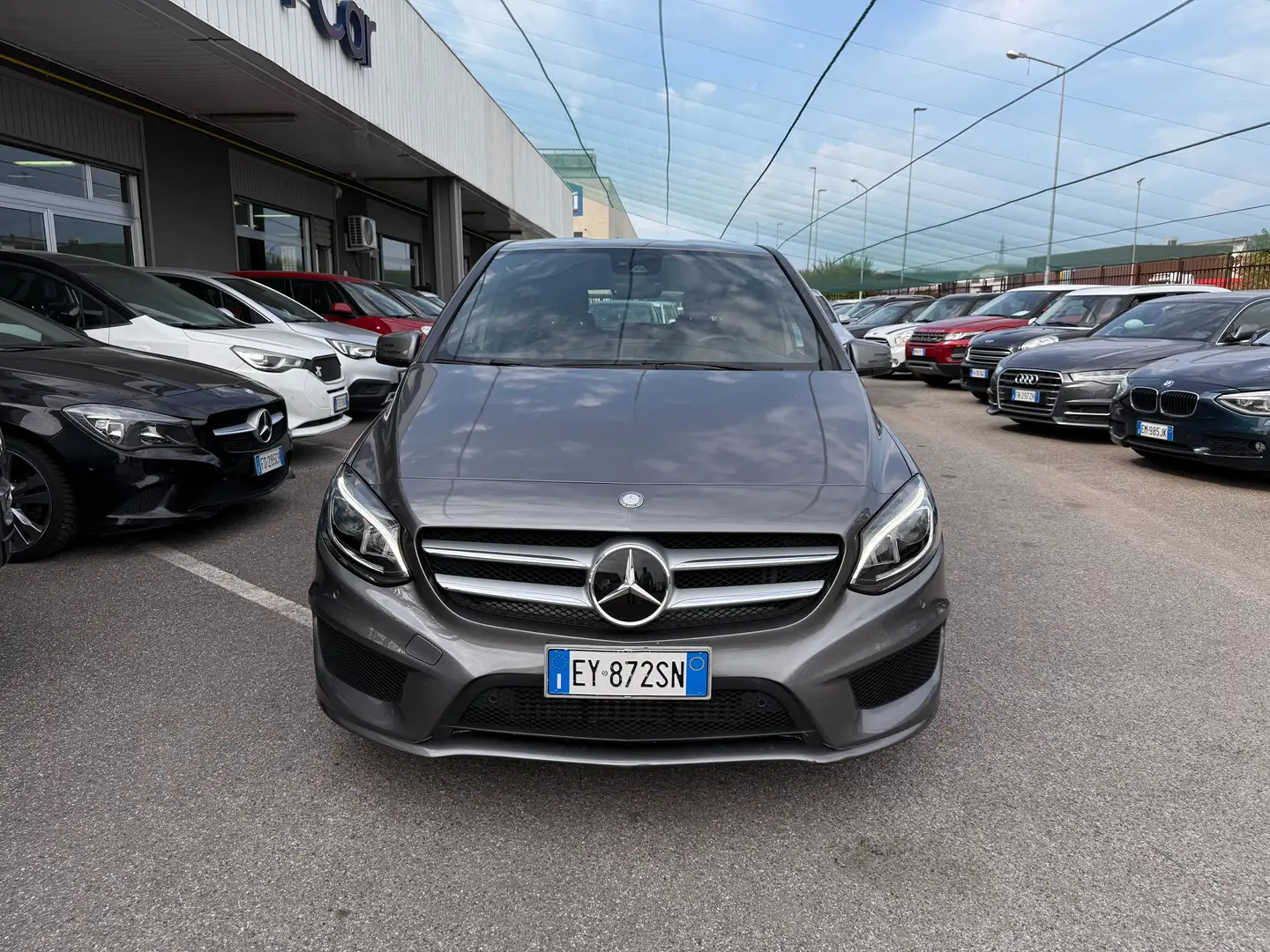 Mercedes-Benz B 200 Classe B  Premium AMG Grigio - 2