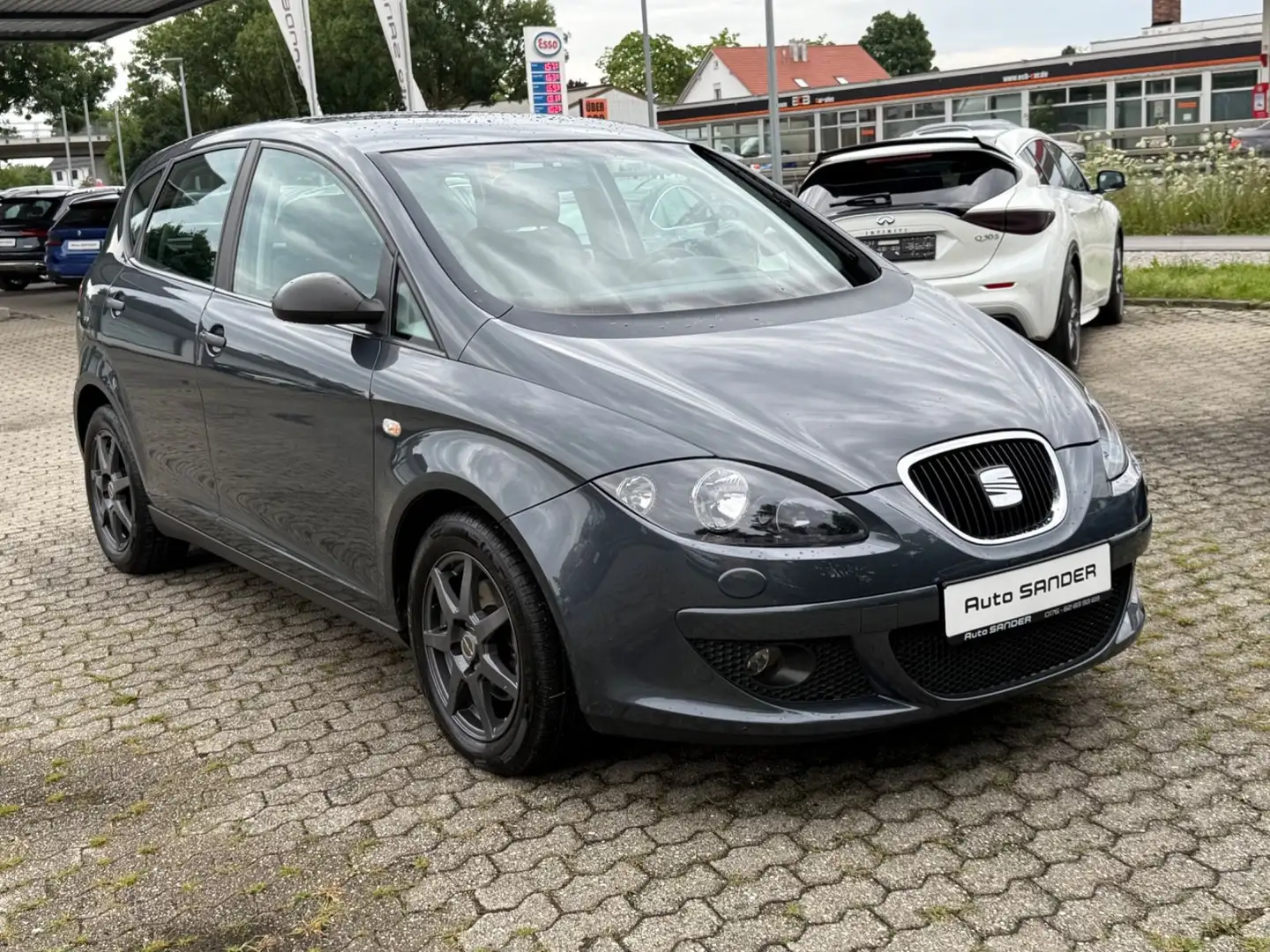 SEAT Altea TÜV 07.2027 AHK Gris - 2