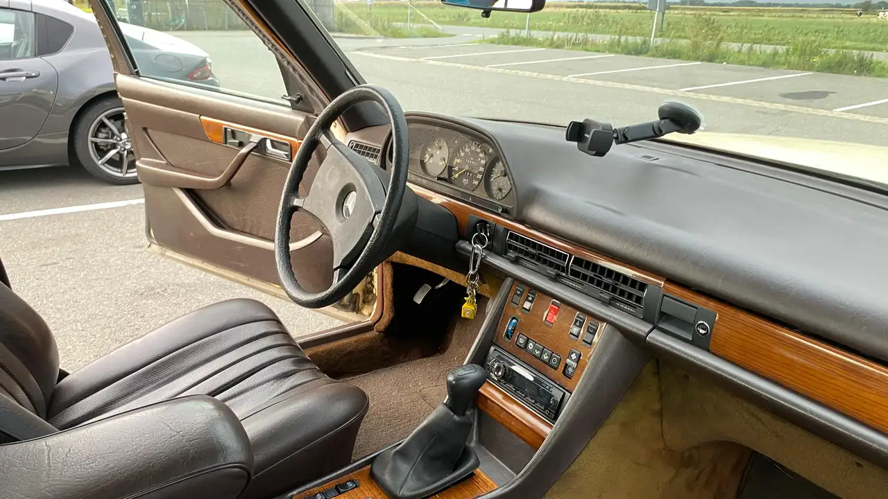 Mercedes-Benz 300 SD Turbodiesel, foto 7
