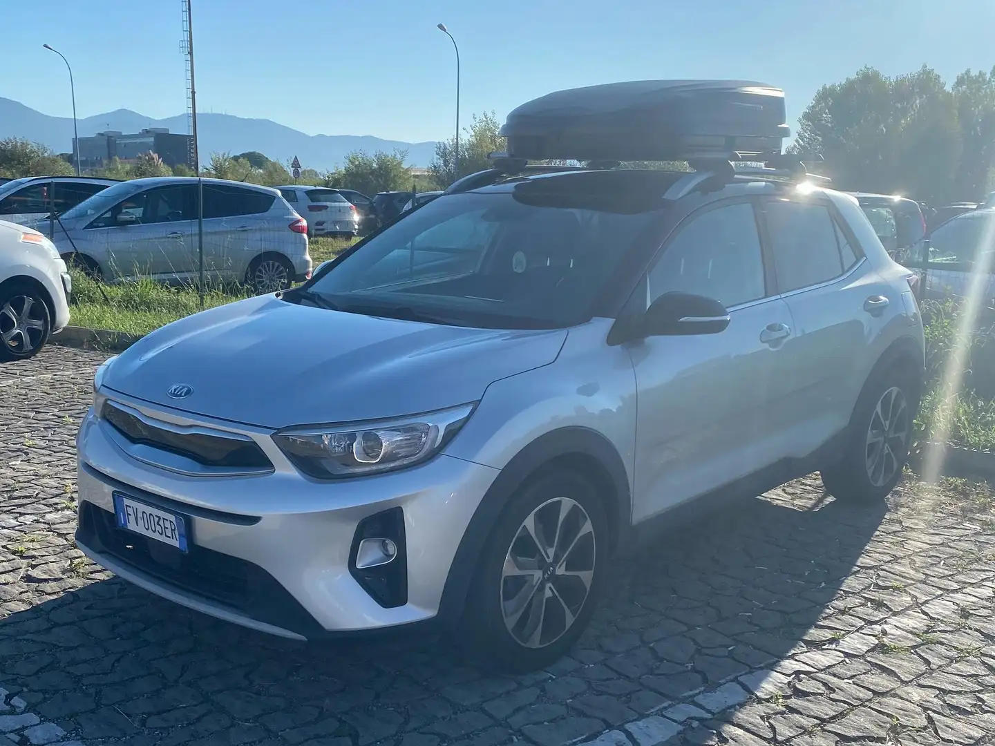 Kia Stonic Stonic 1.6 crdi Energy 110cv Argento - 1
